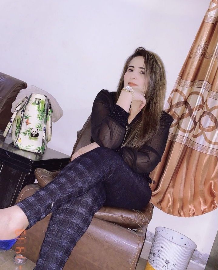 Girls for Night in Lahore